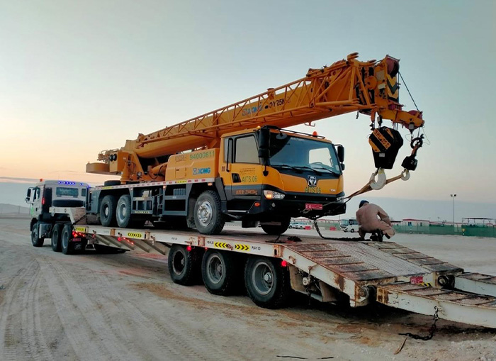 Truck and Heavy equipment Rental services